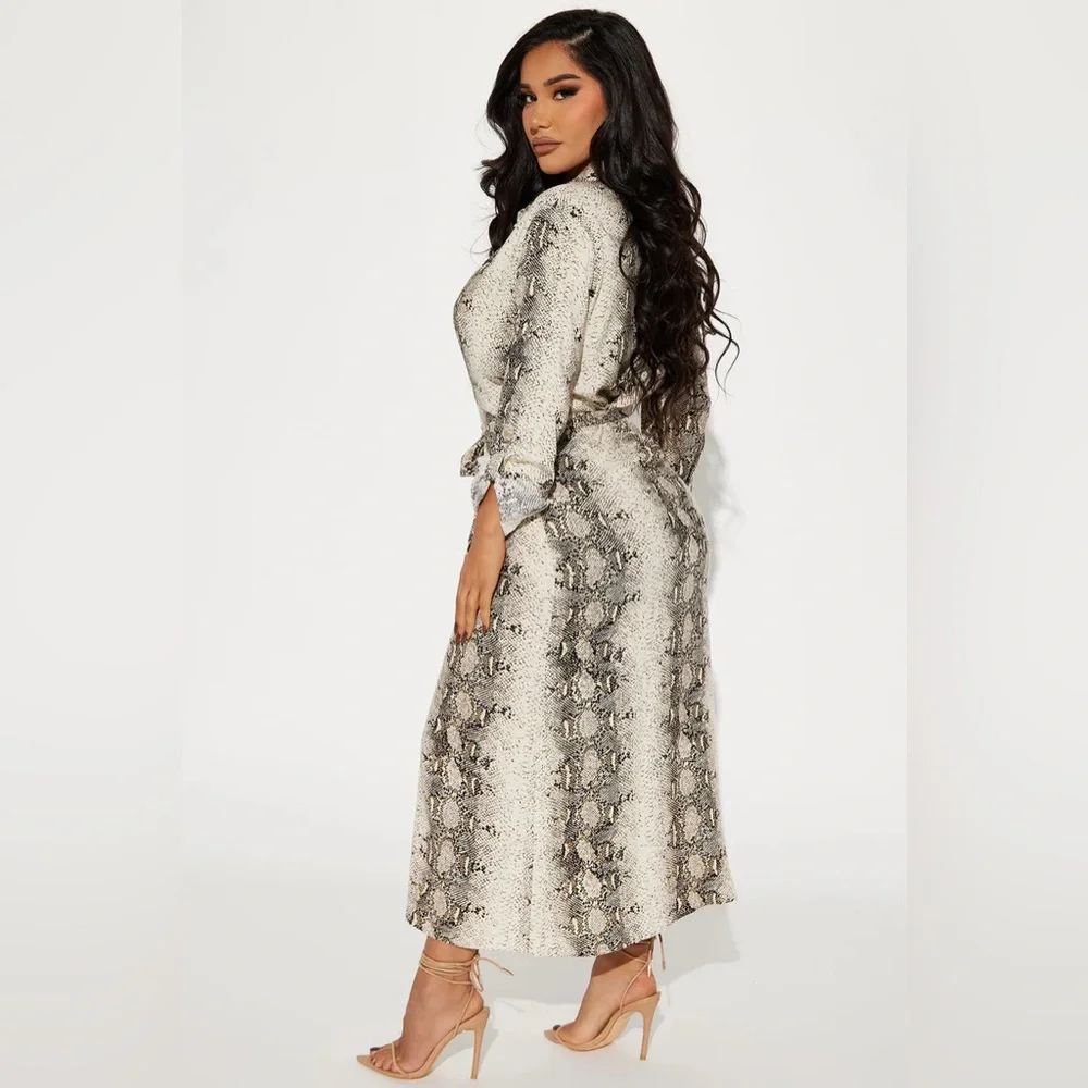 Fashion Nova Jolene Midi Shirt Dress - Cream/combo - Picture 2 of 4